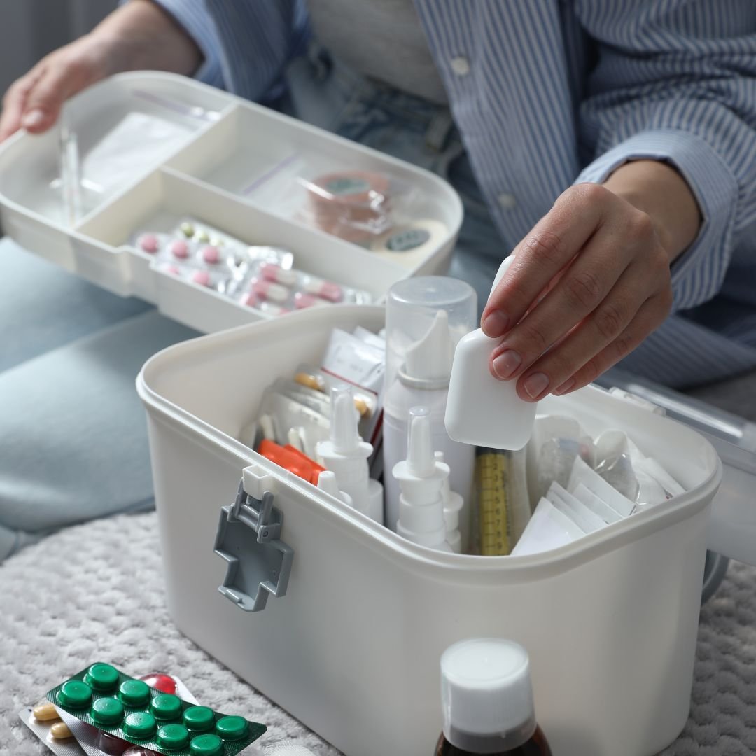 Coordinating medicines and equipment for home healthcare